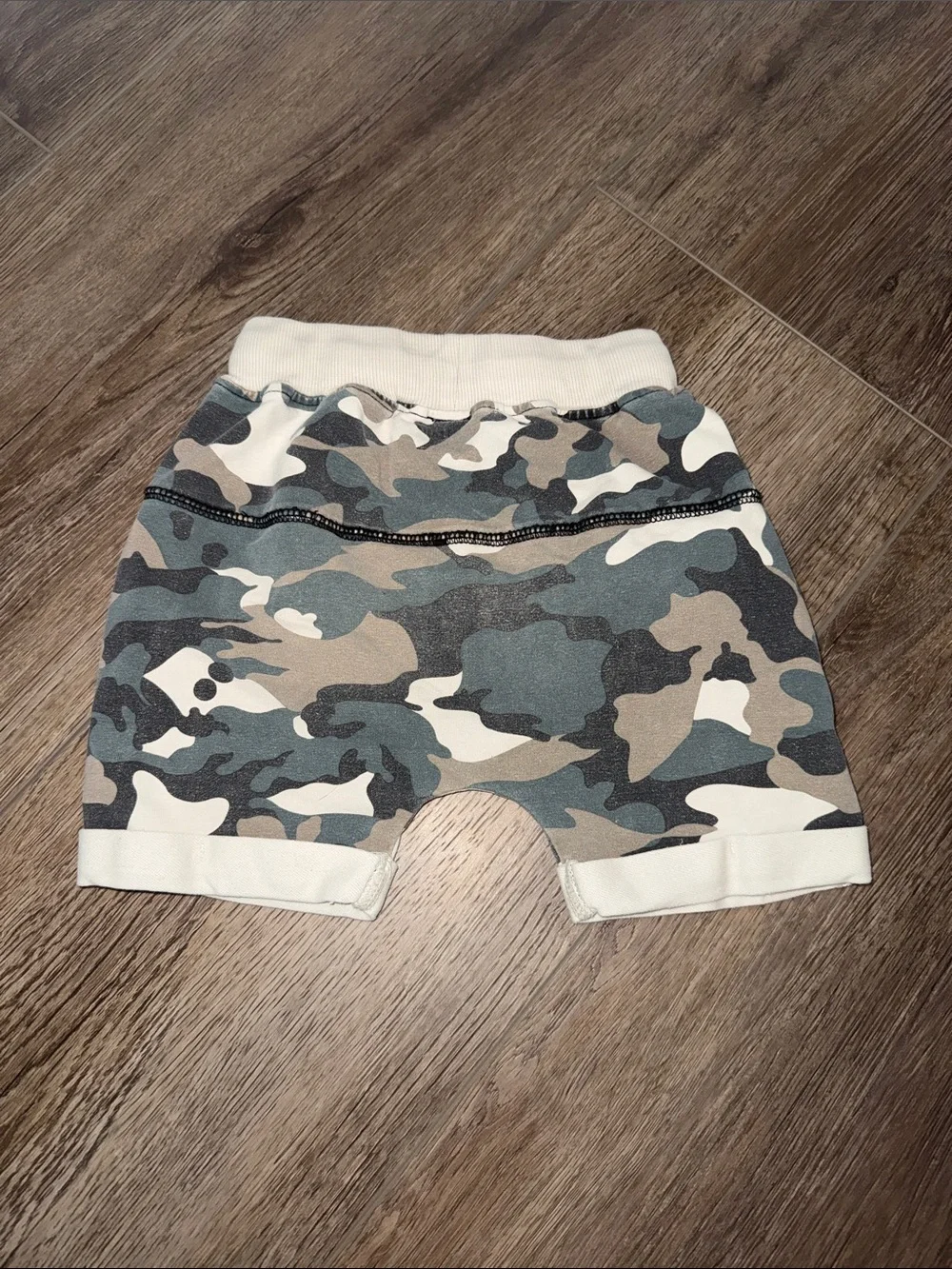 EUC Little Bipsy Set